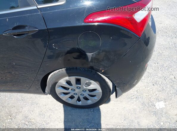 KMHD35LH7HU359224 2017 HYUNDAI ELANTRA GT Black უკანა სალონის ხედი