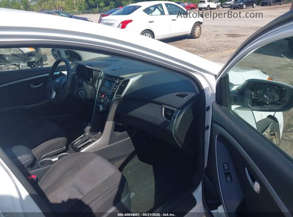 KMHD35LH7HU366920 2017 HYUNDAI ELANTRA GT White Vista interior delantera