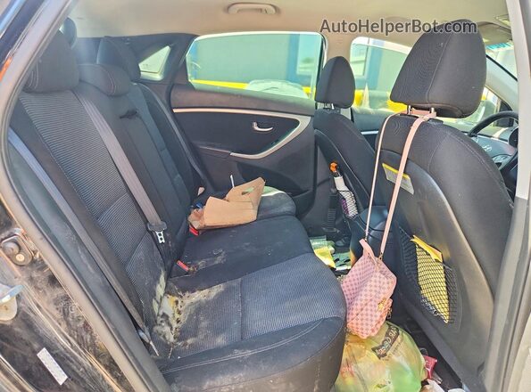 KMHD35LH9GU299459 2016 HYUNDAI ELANTRA Black Widok tylnych siedzeń