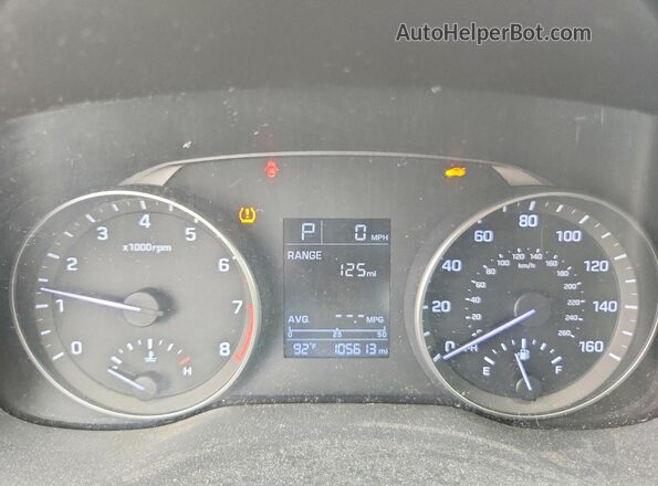 KMHD74LF0HU079528 2017 HYUNDAI ELANTRA Black ხელსაწყოთა პანელის ხედი