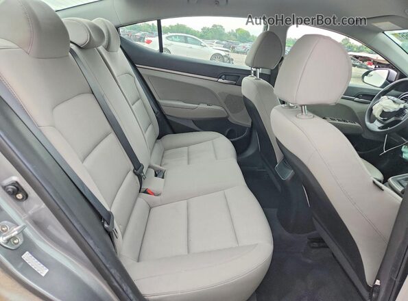 KMHD74LF0HU397035 2017 HYUNDAI ELANTRA Gray Vista de los asientos traseros