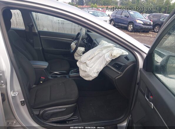 KMHD74LF0LU077867 2020 HYUNDAI ELANTRA Серебряный Вид салона спереди