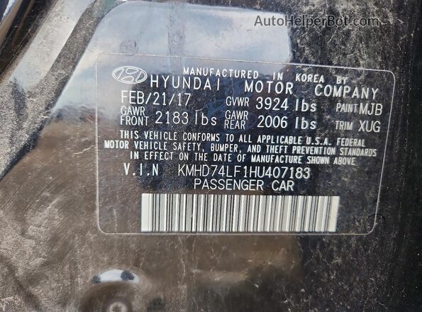 KMHD74LF1HU407183 2017 HYUNDAI ELANTRA Black Vista del compartimento del motor