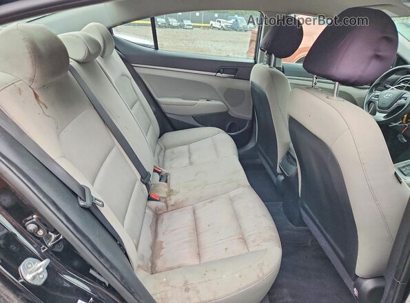 KMHD74LF2HU361069 2017 HYUNDAI ELANTRA Black Հետևի նստատեղերի տեսք
