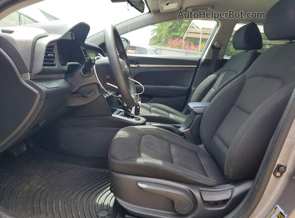 KMHD74LF6LU915366 2020 HYUNDAI ELANTRA Серый Вид салона спереди