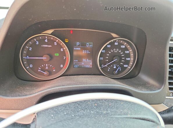 KMHD74LF8HU189405 2017 HYUNDAI ELANTRA Red ხელსაწყოთა პანელის ხედი