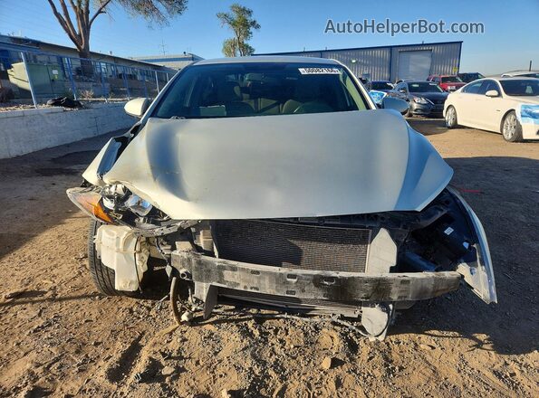 KMHD74LF8HU398868 2017 HYUNDAI ELANTRA Золотой Вид спереди