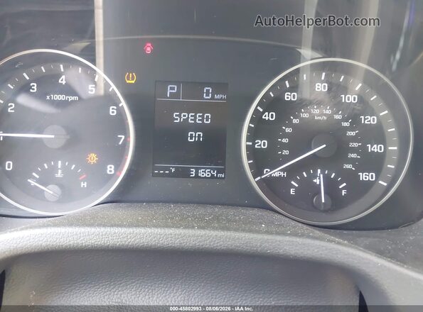 KMHD74LF8JU599983 2018 HYUNDAI ELANTRA Champagne Հետևի նստատեղերի տեսք