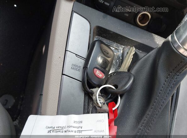 KMHD74LF8JU599983 2018 HYUNDAI ELANTRA Champagne Առջևի վահանակի տեսք