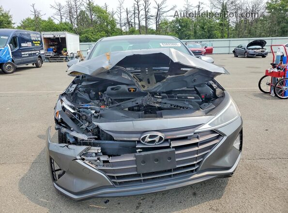 KMHD74LFXKU792024 2019 HYUNDAI ELANTRA Серебряный Вид спереди
