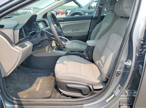 KMHD74LFXKU792024 2019 HYUNDAI ELANTRA Серебряный Вид салона спереди