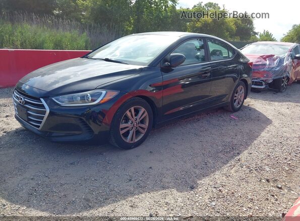 KMHD84LF0HU103050 2017 HYUNDAI ELANTRA Черный Передняя левая четверть