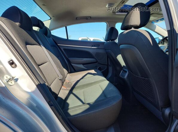 KMHD84LF1HU342476 2017 HYUNDAI ELANTRA Silver Հետևի նստատեղերի տեսք