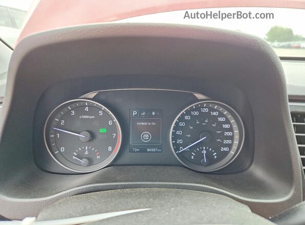 KMHD84LF2JU512818 2018 HYUNDAI ELANTRA Red Widok zestawu wskaźników