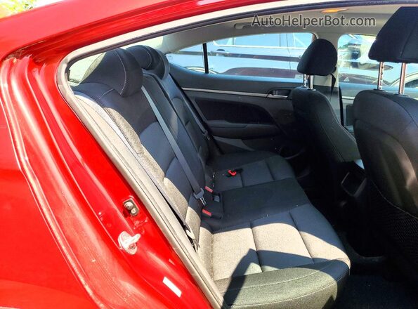 KMHD84LF3HU313836 2017 HYUNDAI ELANTRA Красный Вид задних сидений