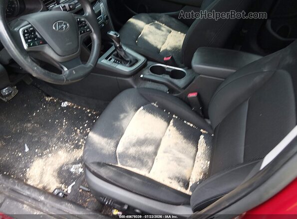 KMHD84LF3HU386916 2017 HYUNDAI ELANTRA Red Вид спереду