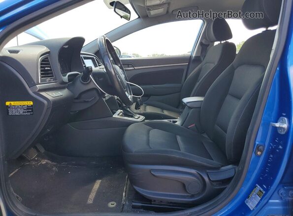 KMHD84LF3JU678779 2018 HYUNDAI ELANTRA Blue Սալոնի դիմացի տեսք