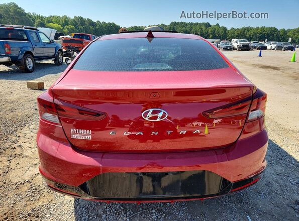 KMHD84LF3LU015781 2020 HYUNDAI ELANTRA Red Rear view