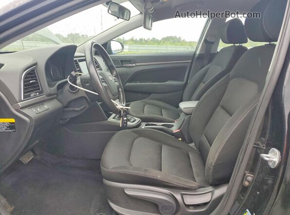 KMHD84LF4HU289899 2017 HYUNDAI ELANTRA Black Widok wnętrza z przodu