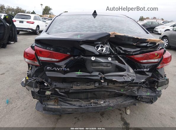 KMHD84LF4HU339913 2017 HYUNDAI ELANTRA Черный Вид спереди