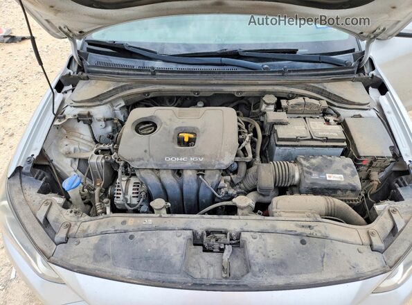 KMHD84LF4HU388917 2017 HYUNDAI ELANTRA Silver Vista interior trasera