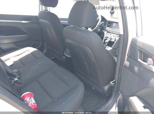 KMHD84LF4KU761493 2019 HYUNDAI ELANTRA Silver Vista de la etiqueta del VIN