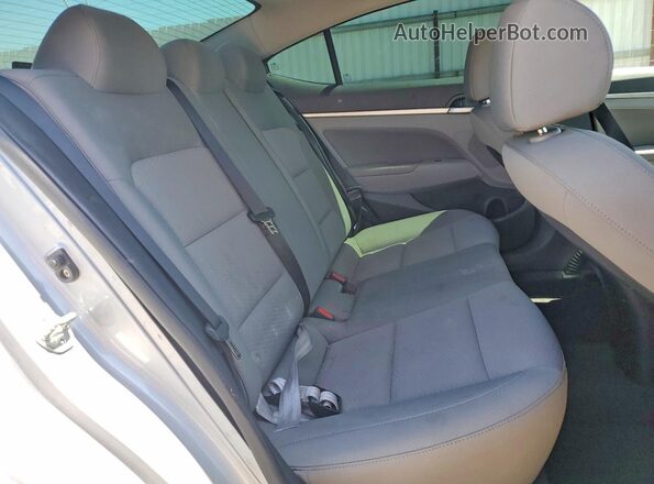 KMHD84LF4LU084382 2020 HYUNDAI ELANTRA Silver Rear seats view