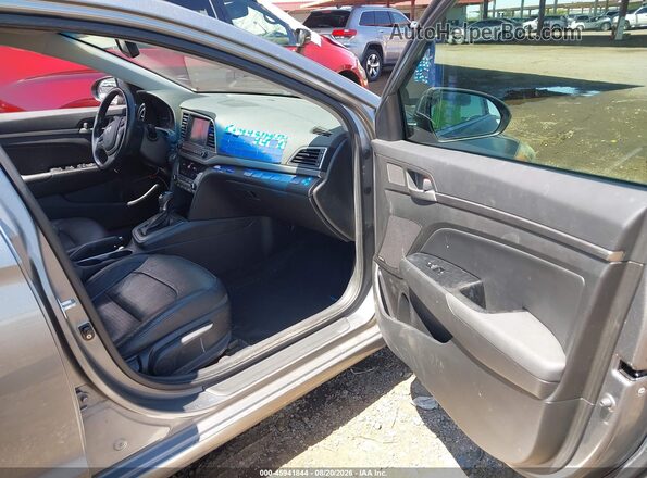KMHD84LF5HU105263 2017 HYUNDAI ELANTRA Gray Vista interior delantera