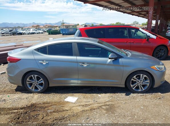 KMHD84LF5HU105263 2017 HYUNDAI ELANTRA Gray Vista interior trasera