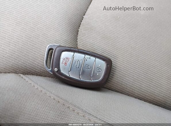 KMHD84LF5HU427577 2017 HYUNDAI ELANTRA Champagne Առջևի վահանակի տեսք
