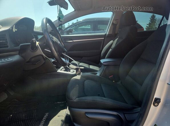 KMHD84LF5KU774379 2019 HYUNDAI ELANTRA Silver Widok wnętrza z przodu