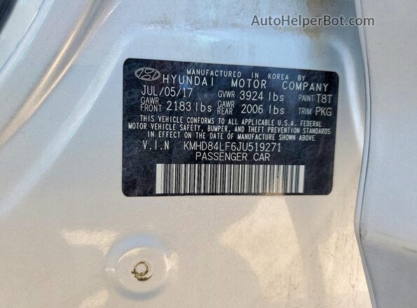 KMHD84LF6JU519271 2018 HYUNDAI ELANTRA Silver ძრავის განყოფილების ხედი