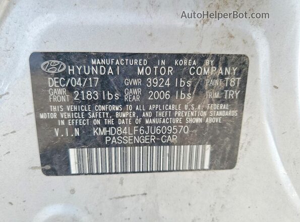 KMHD84LF6JU609570 2018 HYUNDAI ELANTRA Silver ძრავის განყოფილების ხედი