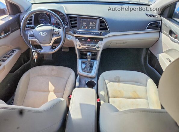 KMHD84LF7HU141875 2017 HYUNDAI ELANTRA Синий Вид панели приборов