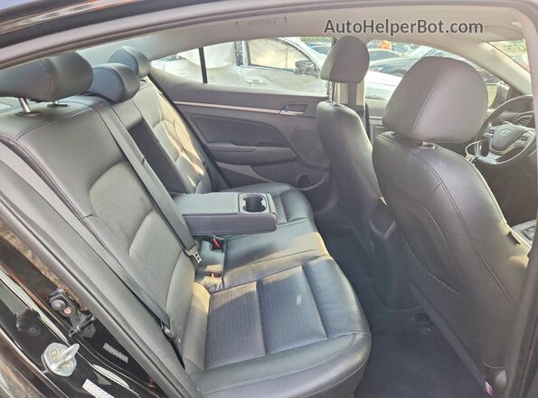 KMHD84LF7HU279111 2017 HYUNDAI ELANTRA Blue უკანა სავარძლების ხედი