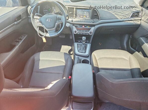 KMHD84LF7JU501958 2018 HYUNDAI ELANTRA Black Вид панелі приладів