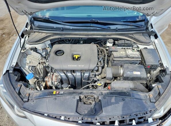 KMHD84LF7JU534118 2018 HYUNDAI ELANTRA Серебряный Вид задней части салона