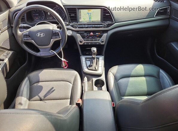 KMHD84LF8HU172844 2017 HYUNDAI ELANTRA White Առջևի վահանակի տեսք
