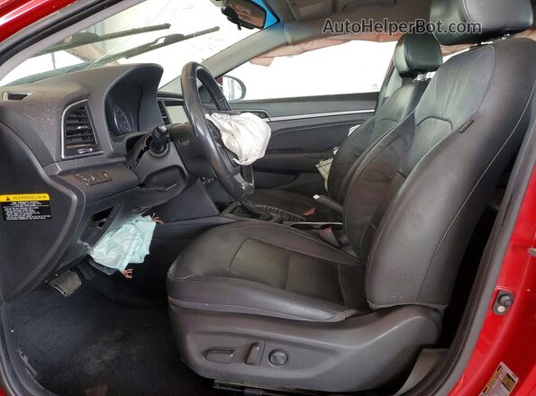 KMHD84LF8HU193628 2017 HYUNDAI ELANTRA Красный Вид салона спереди