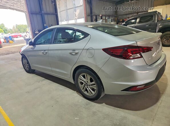 KMHD84LF8KU843503 2019 HYUNDAI ELANTRA Серебряный Задняя левая четверть