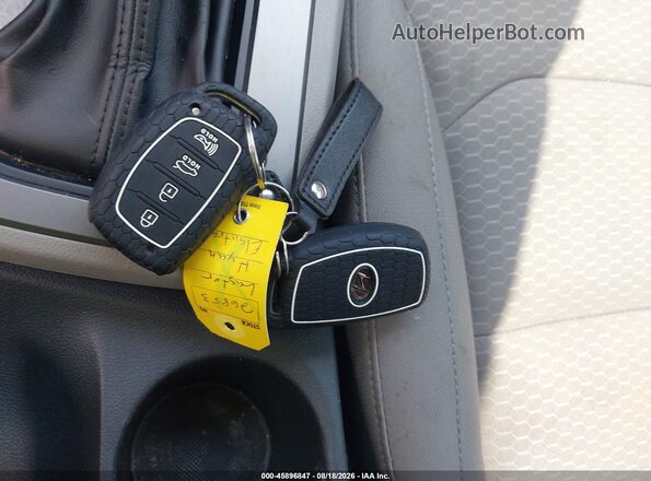 KMHD84LF8LU944574 2020 HYUNDAI ELANTRA Red Dashboard view