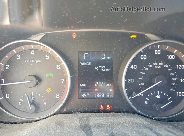 KMHD84LF9HU074857 2017 HYUNDAI ELANTRA Black Սարքավորումների վահանակի տեսք
