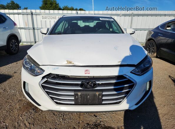 KMHD84LF9HU267901 2017 HYUNDAI ELANTRA White Widok z przodu