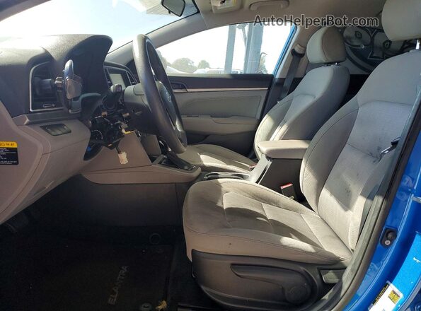 KMHD84LF9HU273570 2017 HYUNDAI ELANTRA Blue Front interior view