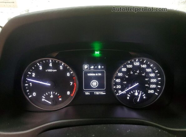 KMHD84LF9HU404027 2017 HYUNDAI ELANTRA Silver ხელსაწყოთა პანელის ხედი
