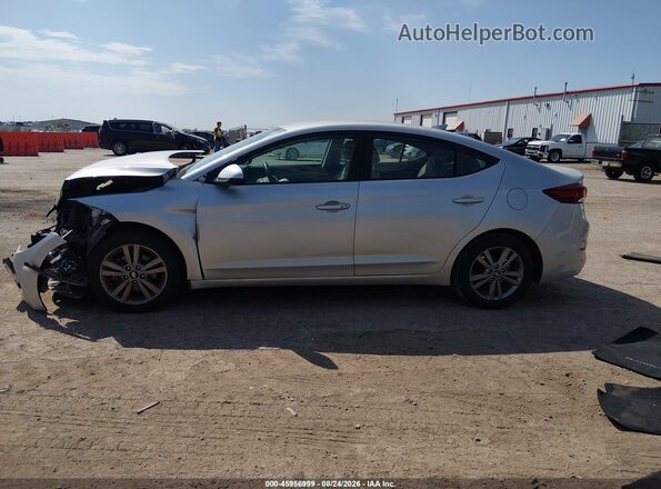 KMHD84LFXHU170108 2017 HYUNDAI ELANTRA Gray უკანა სალონის ხედი