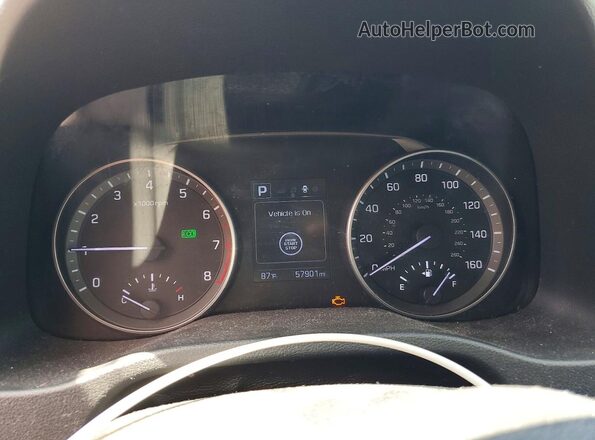 KMHD84LFXHU178323 2017 HYUNDAI ELANTRA Red Вид щитка приладів