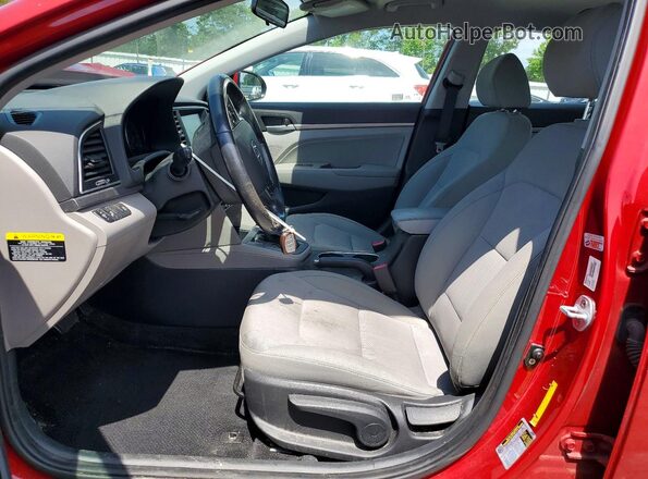 KMHD84LFXHU178323 2017 HYUNDAI ELANTRA Red Вид салону спереду