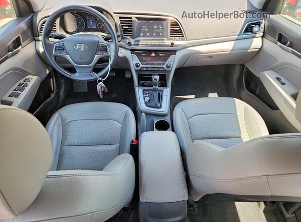 KMHD84LFXHU262965 2017 HYUNDAI ELANTRA Red Вид панелі приладів