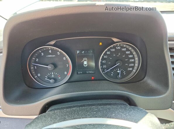 KMHD84LFXJU495525 2018 HYUNDAI ELANTRA Белый Вид щитка приборов